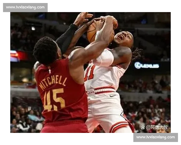 火箭对决公牛全场录像回顾，攻防拉锯与关键时刻解析球星表现与战术走向